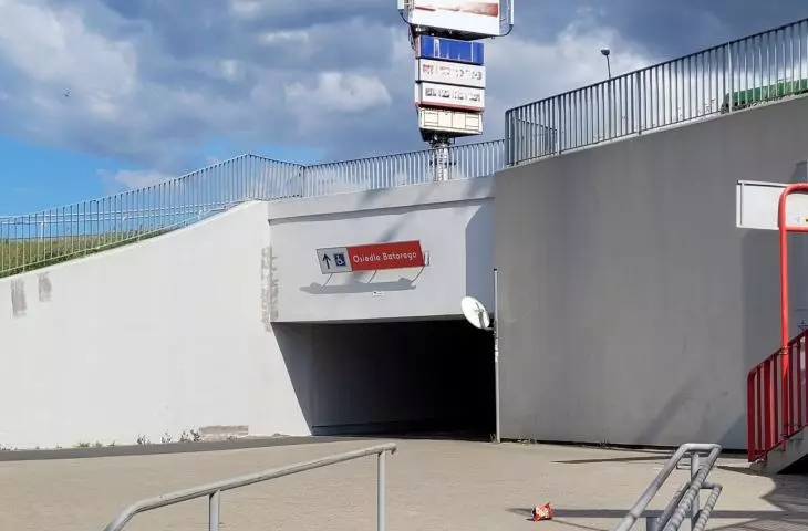 przystanek szybkiego tramwaju Szymanowskiego