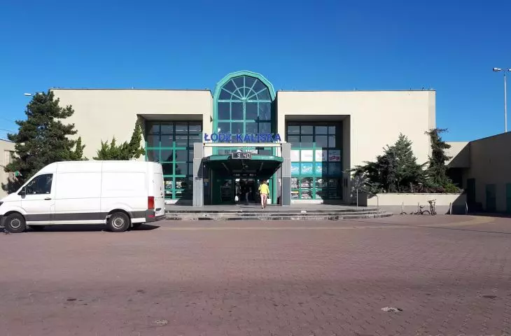 Postmodernistyczny dworzec Łódź Kaliska 
