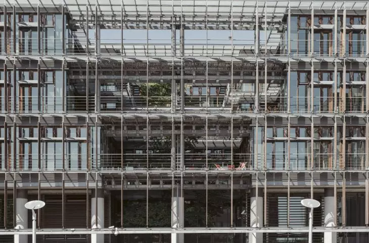 Agora headquarters (design: JEMS Architekci)