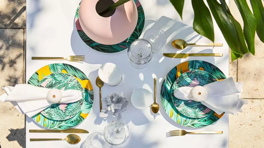 kolorowe naczynia
dobry dodatek do garden party