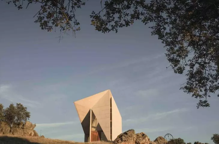 Valleacerón Chapel
