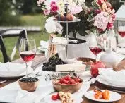 Garden party, centerpieces and flowers