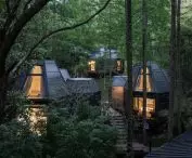 Dongmingshan Senyu Hotel in Hangzhou, China