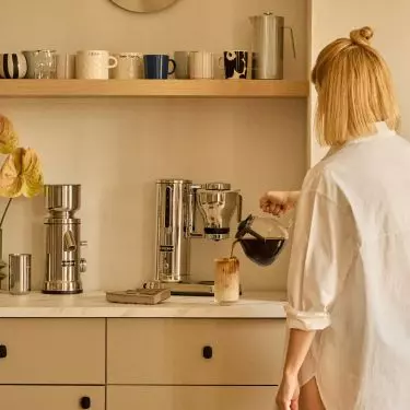 All you need is a well-thought-out corner, the right equipment and a little creativity to create your own coffee zone