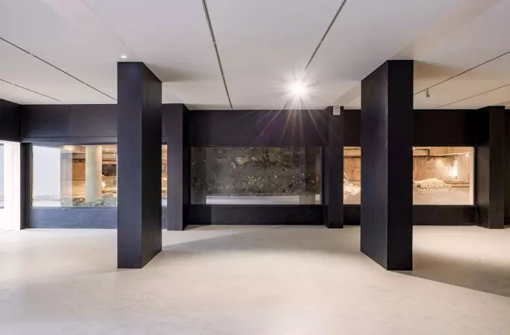 Renovated art center La Quadrilatère in Beauvais, France