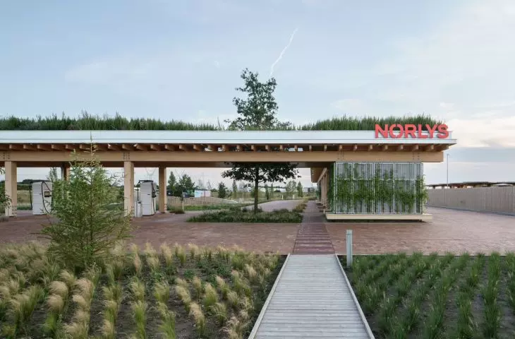 Electric vehicle charging station in Odense