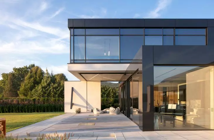 RE: Lakeside house od strony tarasu