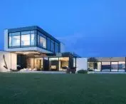 Rozświetlony RE: Lakeside house 