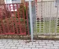 Communist-era metal fences, stylish zero waste