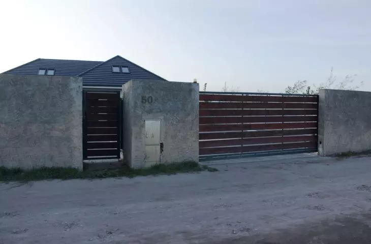 modern fences