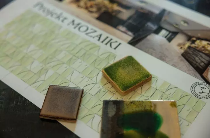 Hand-crafted mosaic by Dominika Jastrzebska