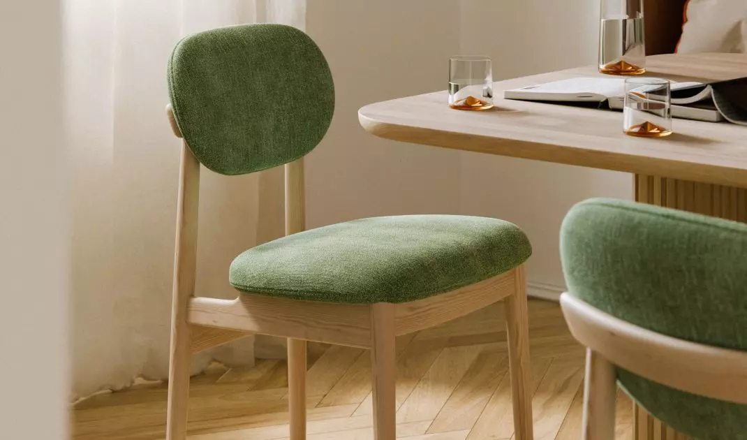 The matcha color combines what we most look for in an arrangement today - calmness, naturalness and simple elegance