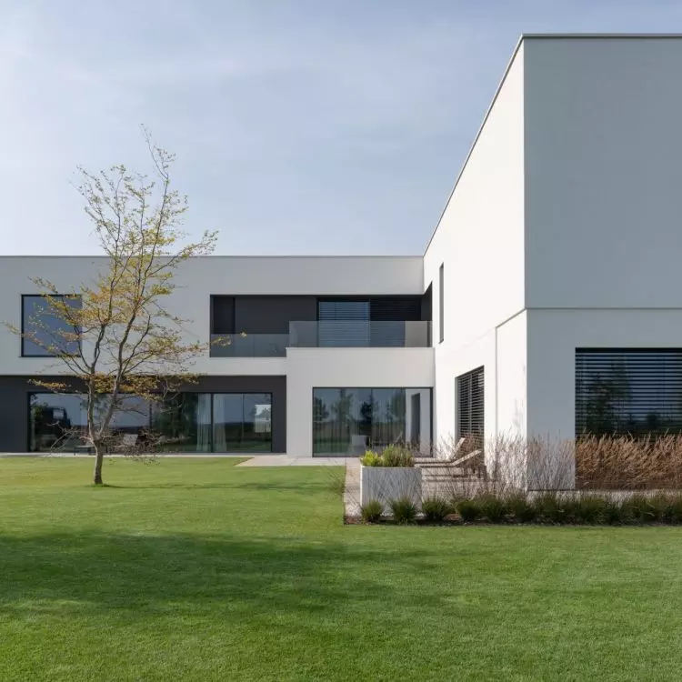 Multigenerational home