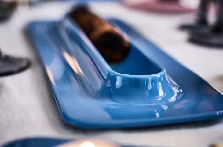 Plate designed specifically for meatballs