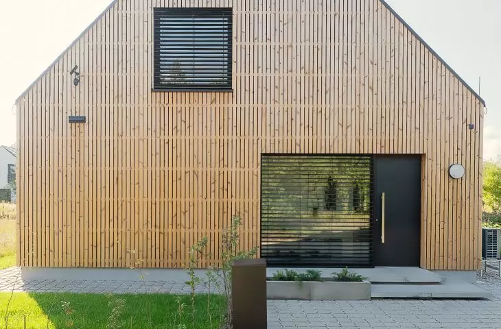FINN bungalow with CLT in the village of Ossy