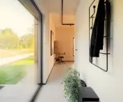wnętrze domku FINN we wsi Ossy