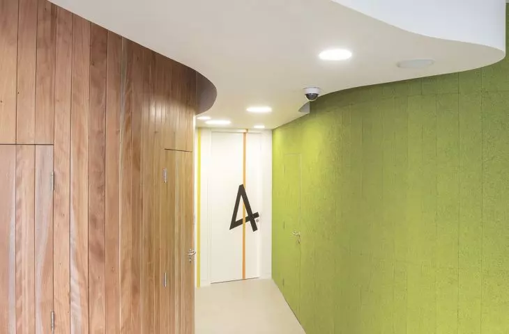 Instytut Leczenia Zeza projektu KUMstudio