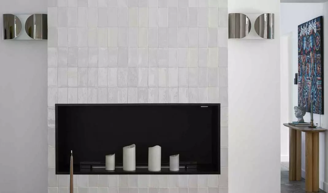 In the living room there is a bio-fireplace 