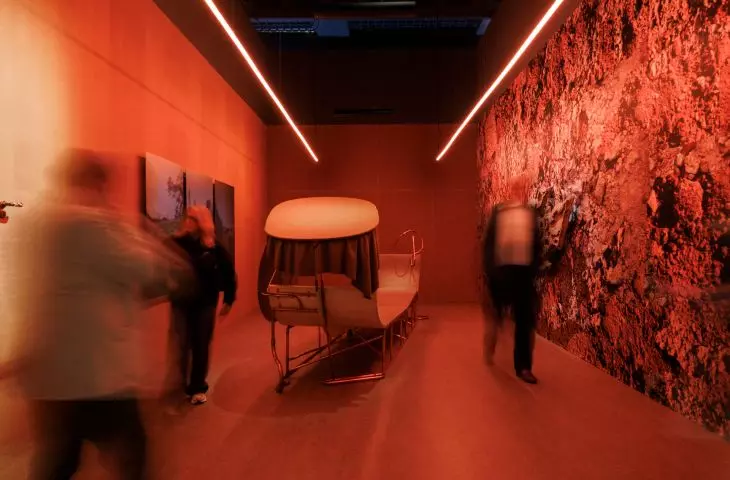 wystawa „Una Breve Vacanza”, Pawilon Polski, Triennale w Mediolanie, 2025