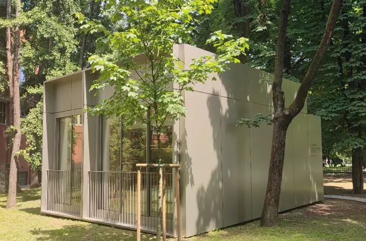 Foster+Partners pokazuje, jak nie projektować prefabrykacji