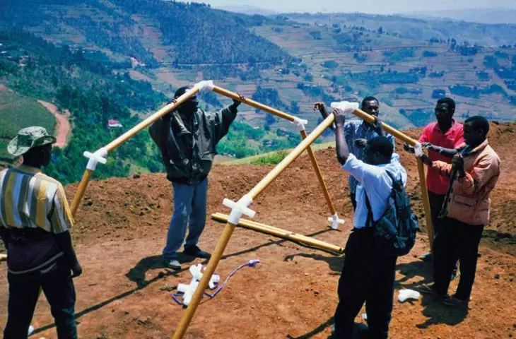 temporary shelter made of paper tubes for the United Nations High Commissioner for Refugees (UNHCR), Rwanda, 1999 