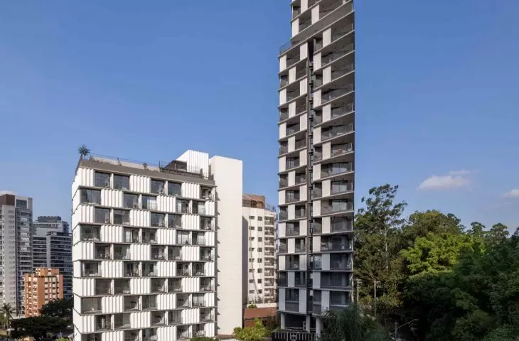 Onze22 consists of two towers - residential and studio