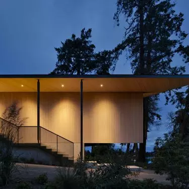 Shoreline House