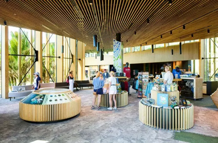 Centrum dla odwiedzających Punangairi w Punakaiki, Nowa Zelandia