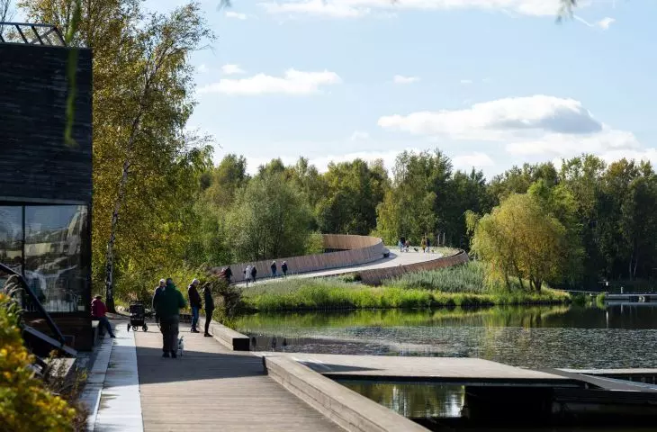 Marina - przystań żeglarska nad Jeziorem Paprocańskim w Tychach