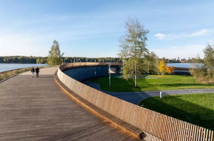 Marina - przystań żeglarska nad Jeziorem Paprocańskim w Tychach