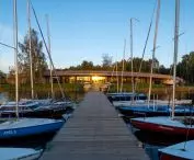 Marina - przystań żeglarska nad Jeziorem Paprocańskim w Tychach