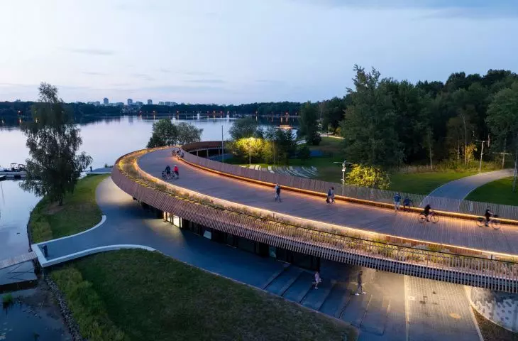 Marina - przystań żeglarska nad Jeziorem Paprocańskim w Tychach