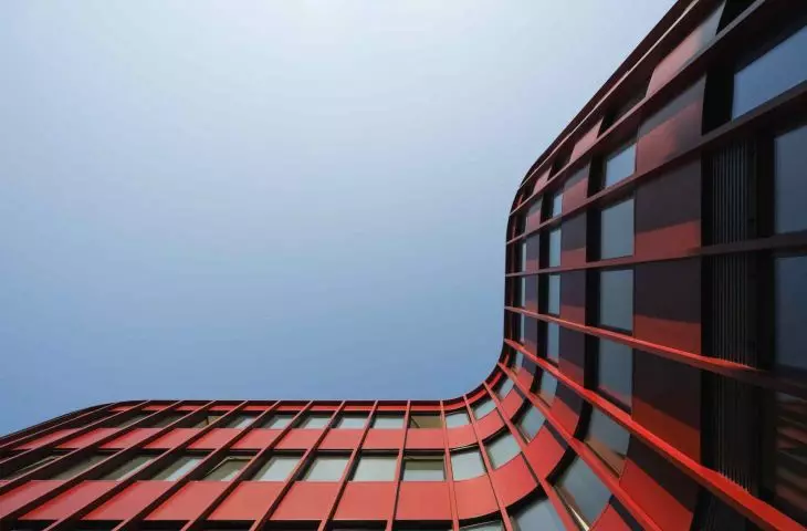 Curve X office building in Düsseldorf