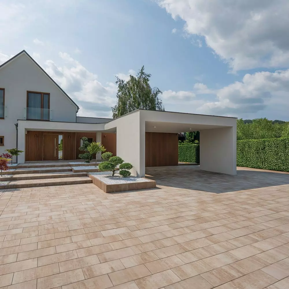 Verona slab driveway in Lumino color