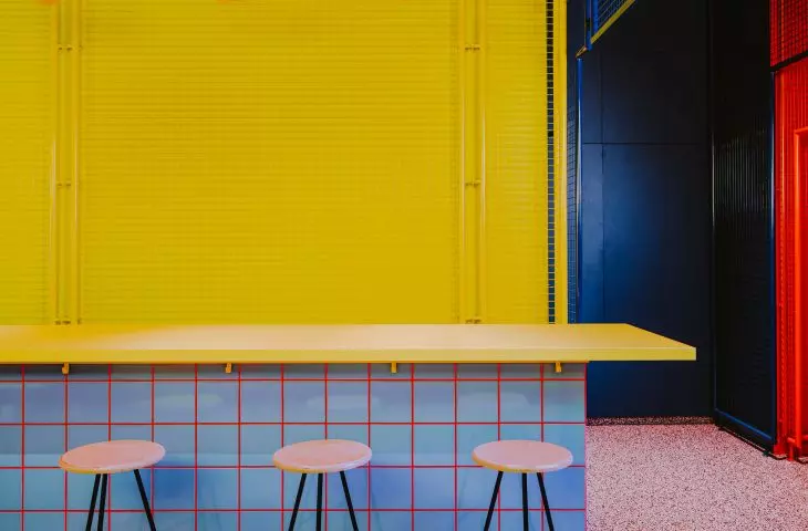 Bar counter