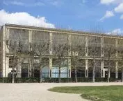 Building of the National Archives in Paris (1988)