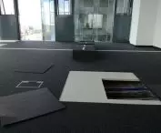 Podłoga z gipsu z wykładziną dywanową 