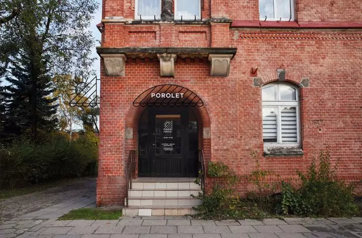Projekt szyldów studia workshop91 dla biura przy al. Grunwaldzkiej