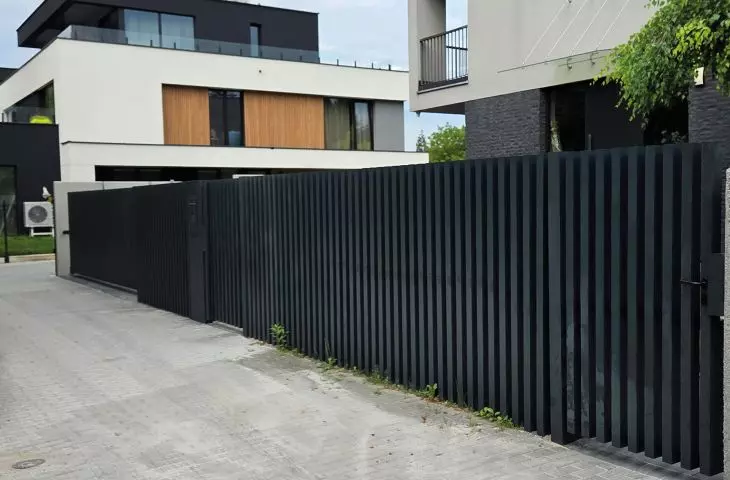 Aluminum 