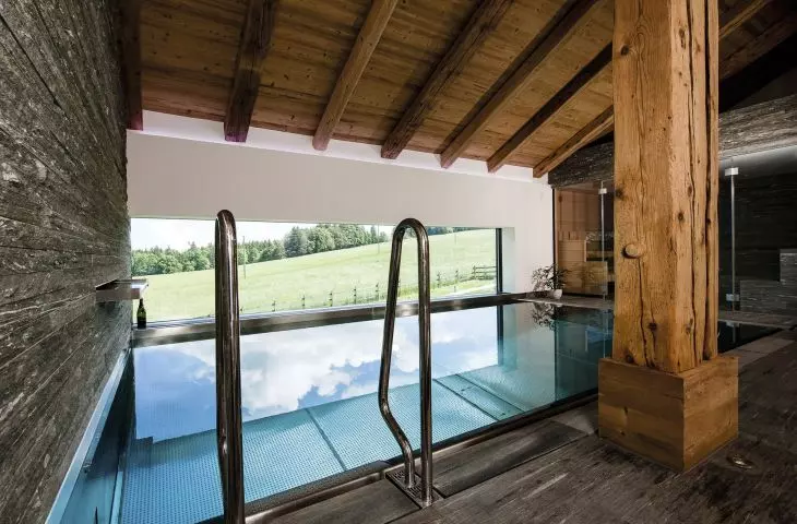 Top quality stainless steel pools - 65 years of experience!