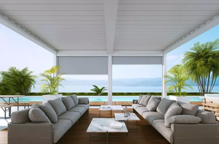 Terrace pergola with screen type cover