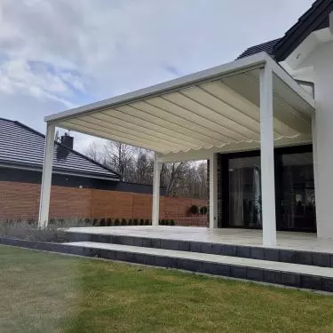 PATIO 131 terrace pergola