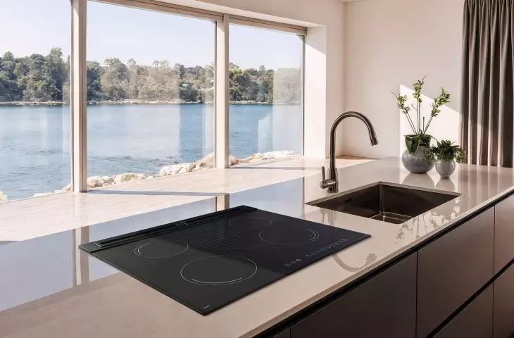FUTURA PRO 4+1 Flameless gas hob Price: 4499 zloty
