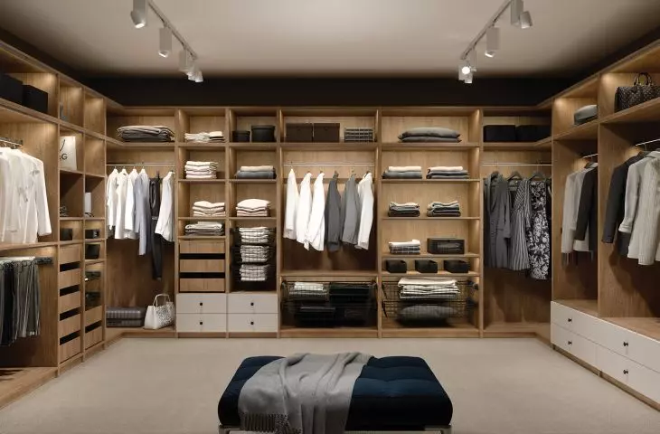 COMBO closet