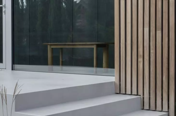 Two-sided house