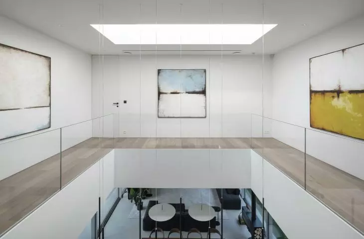 Two-sided house