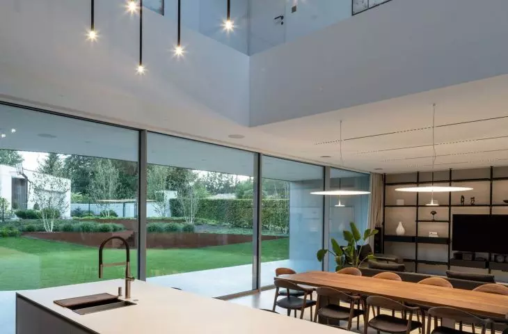 Two-sided house