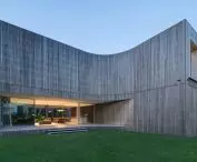 Two-sided house