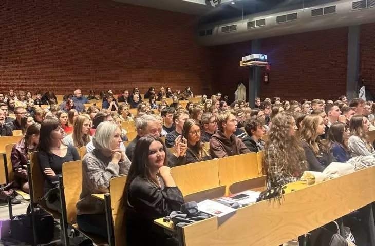 male and female students of the Silesian University of Technology