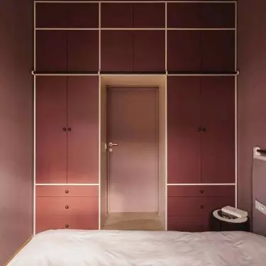 Mokotow townhouse in high craft version